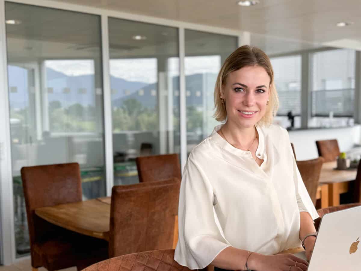 Bild Arbeitsplatz Sheryl Schlegel